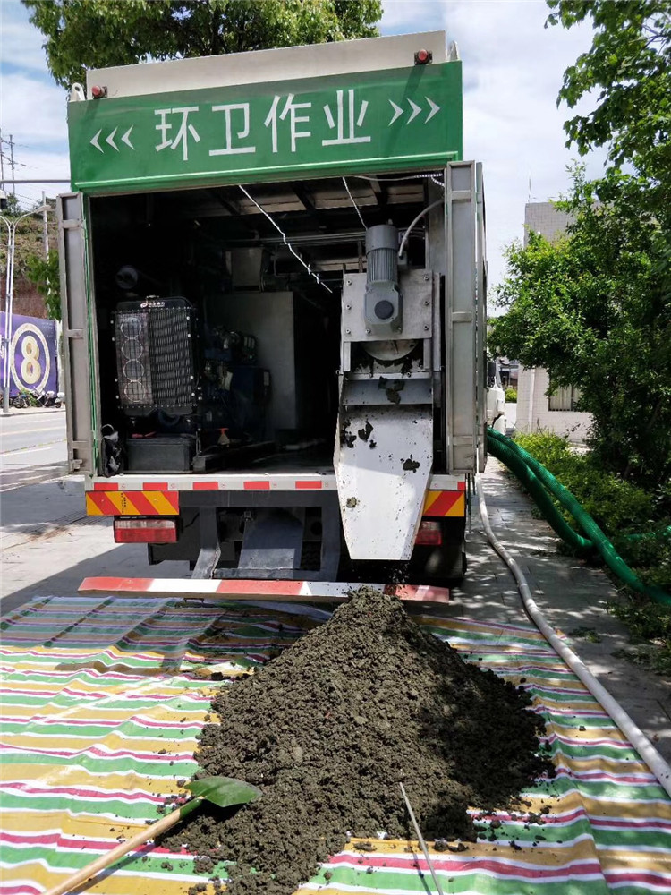 理塘淤泥干湿分离